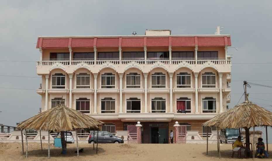 Hotel Dream Land Phulabāni Екстериор снимка